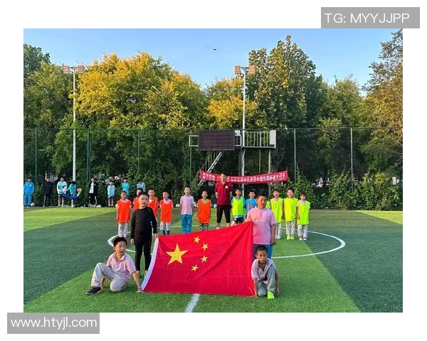 暑期足球培训班开启青少年足球梦想之旅培养运动技能与团队精神